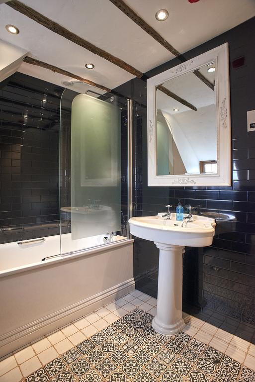 The Broad Leys Bed & Breakfast Aylesbury  Room photo